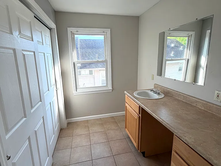 112 Tennyson Ave — Photo 29