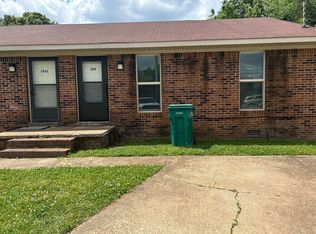 121 Hillshire Cv #R, Jackson, TN 38305