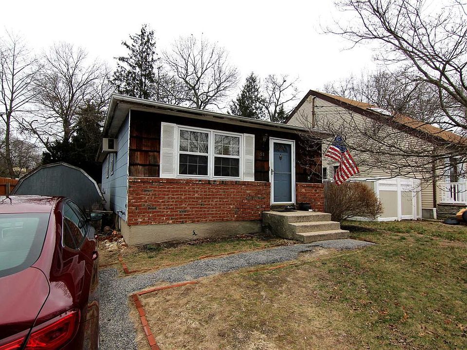 1st image of 51 Beech St