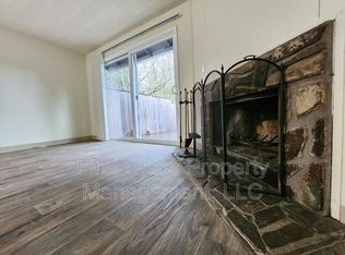 19465 NW Mahama Pl APT A, Portland, OR 97229