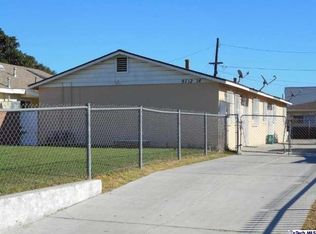 9712 Alameda St, South Gate, CA 90280
