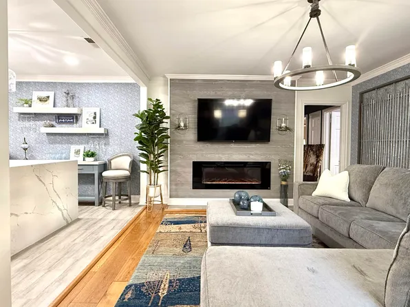 418 N Highland St, Memphis, TN 38122