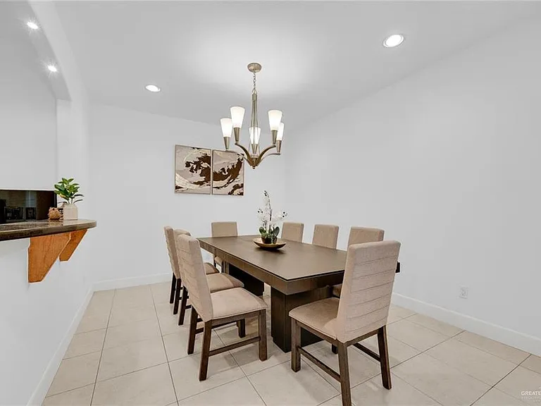612 E Thornhill Ave — Photo 10