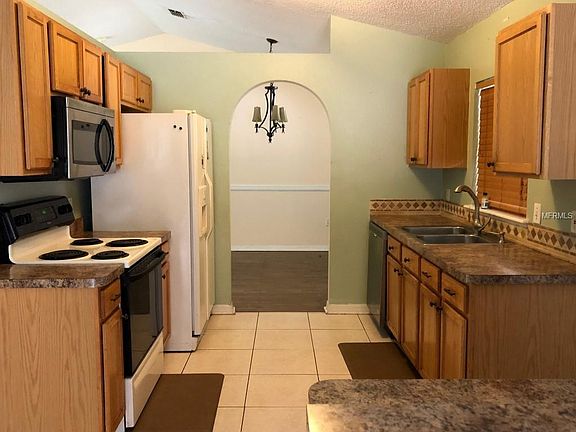4th image of 229 Chadworth Dr