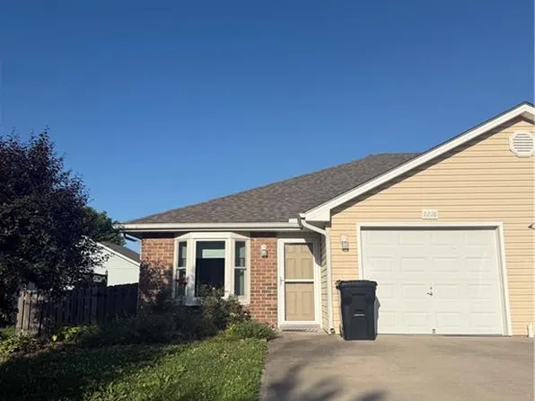 2228 Addie Dr, Pleasant Hill, MO 64080