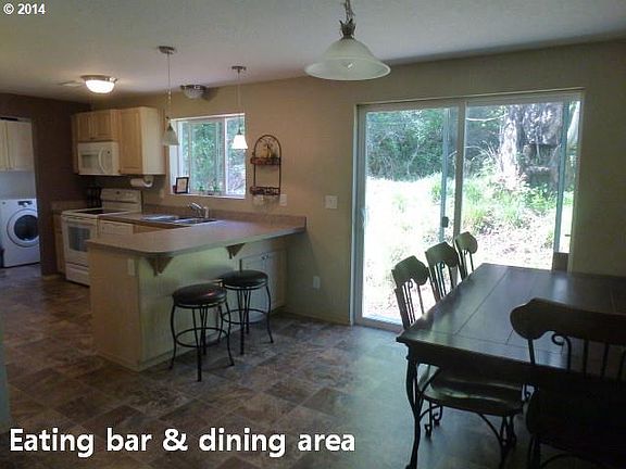 3rd image of 94118 Covey Ln