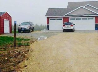 25173 727th St, Hayfield, MN 55940