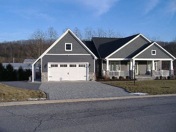 4th image of 10597 Bratton Dr