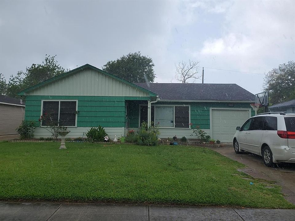 1st image of 2018 Lamar Dr