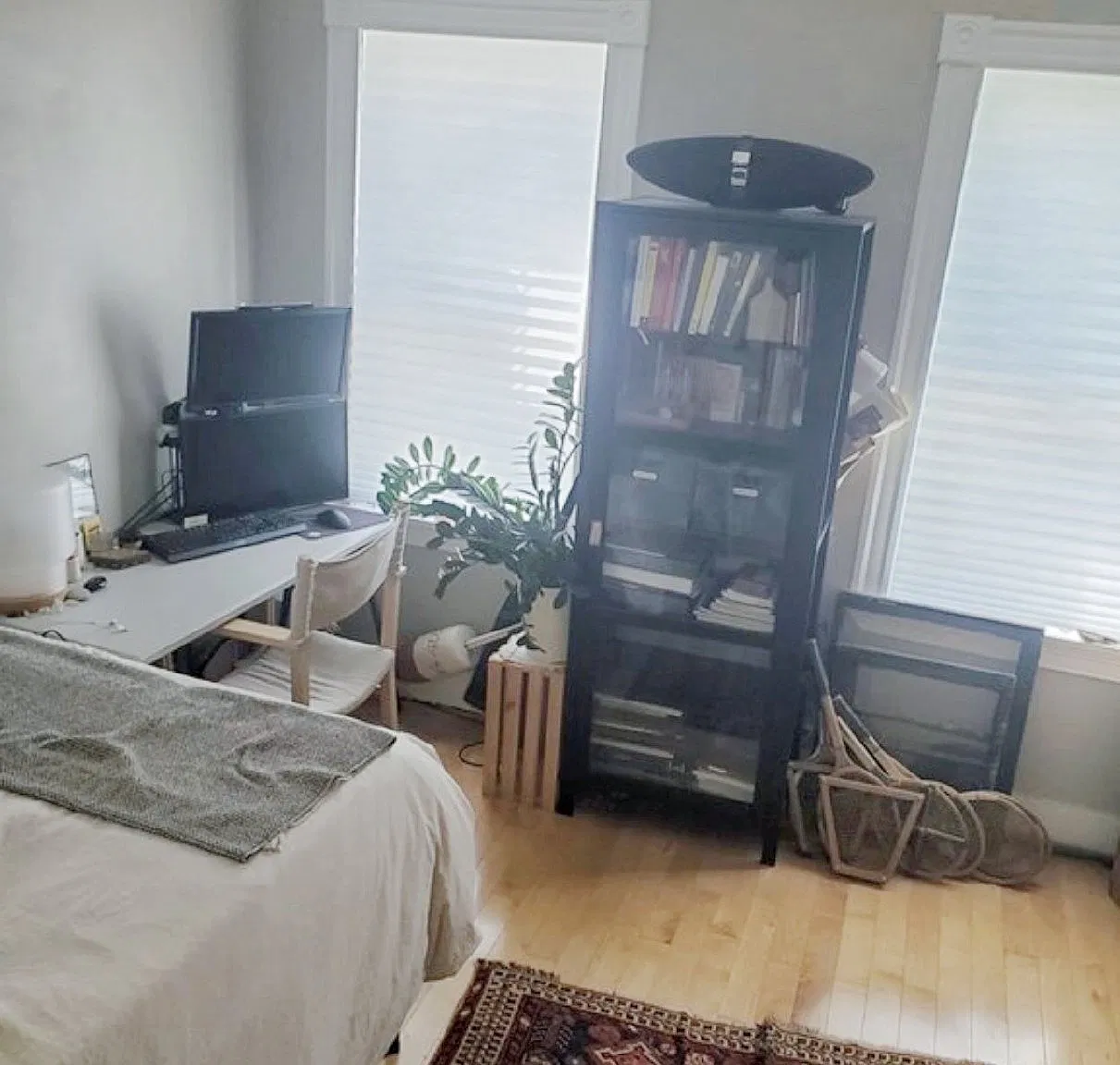 2 bed, 1.0 bath, $2,350 — Photo 4