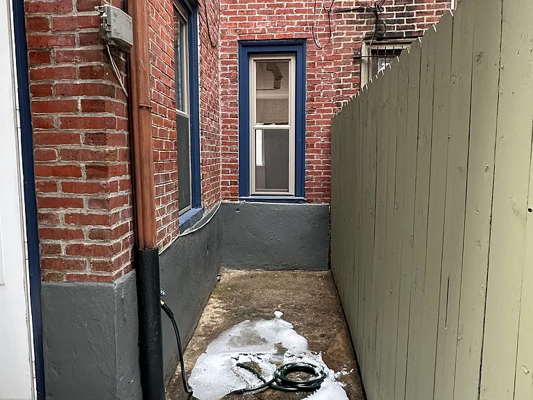 208 Fairmount Ave — Photo 21