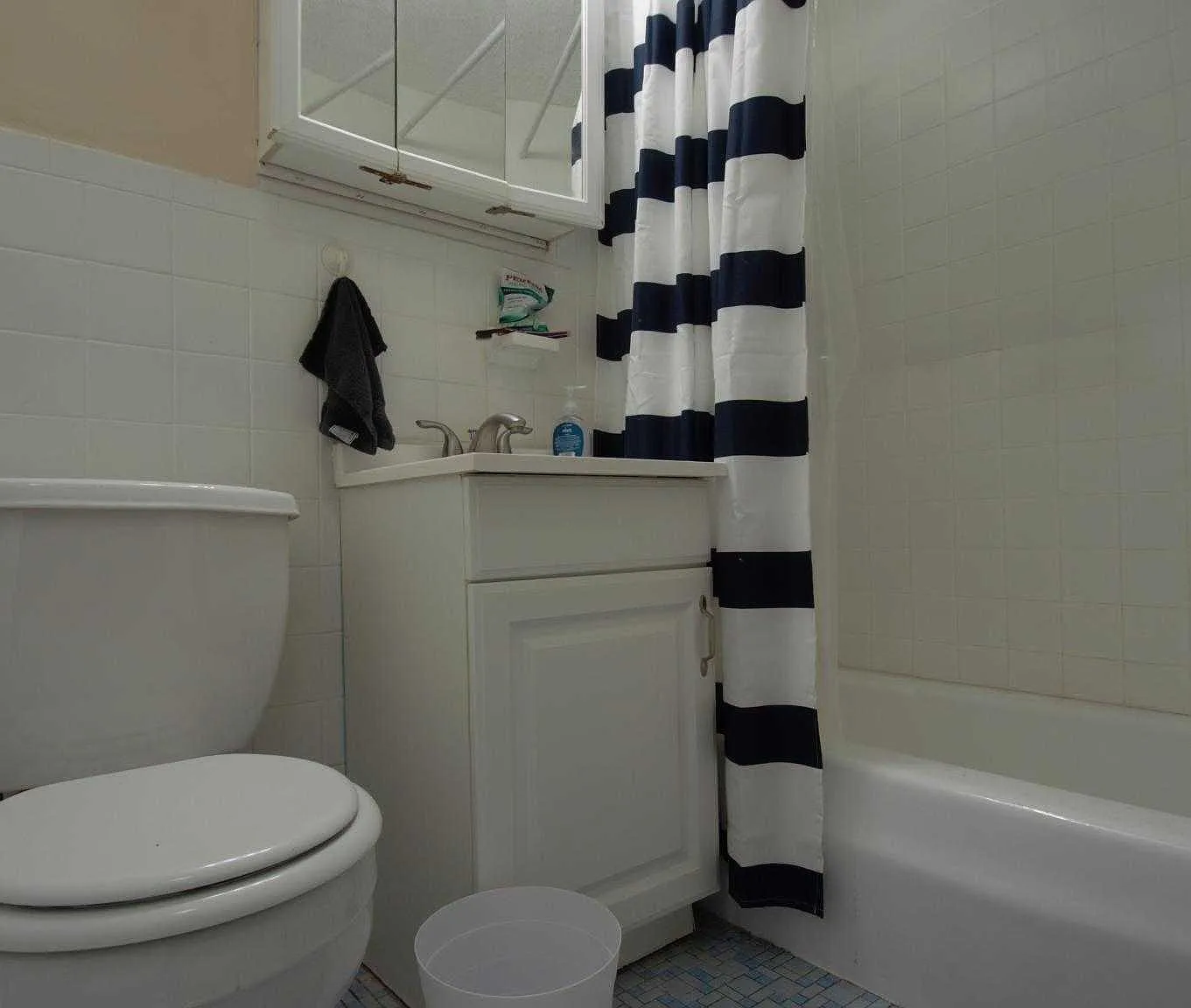 1 bed, $2,600 — Photo 4