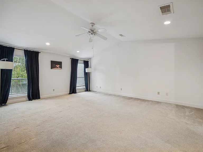 880 Tully Rd #13 — Photo 17