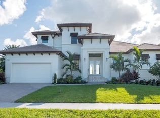 993 Spruce Ct, Marco Island, FL 34145