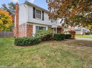 30700 Woodstock St, Southfield, MI 48076