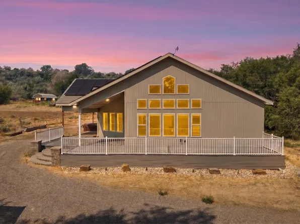 4301 Carter Pack Rd, Buhl, ID 83316