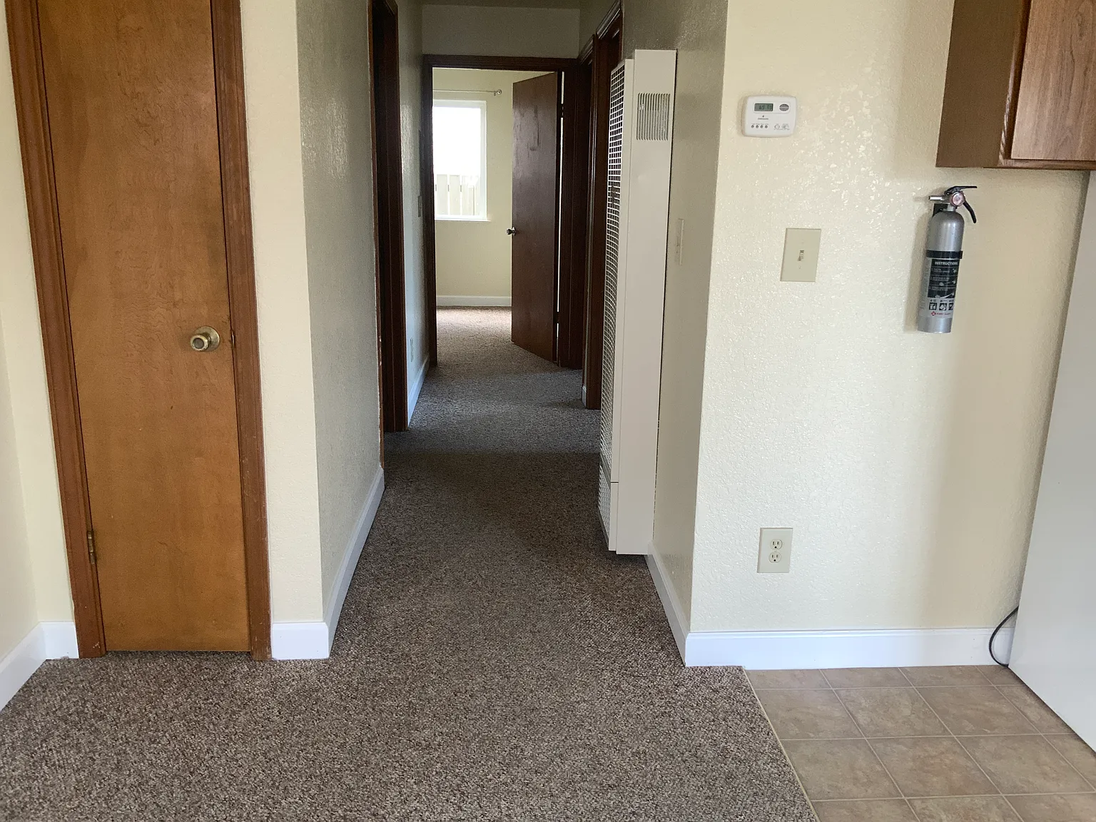 3 bed, 1000 sqft, $1,725 — Photo 4