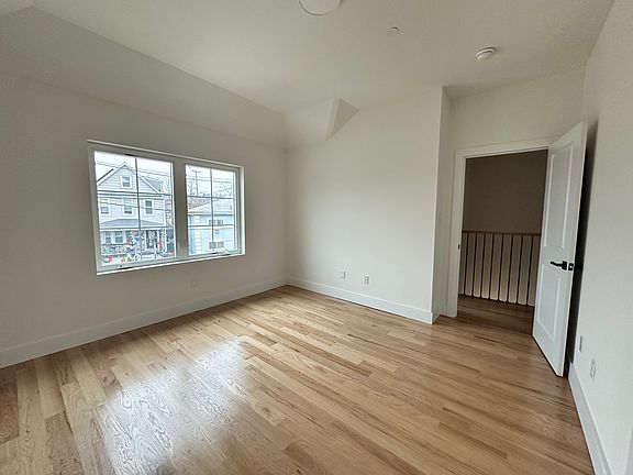 5th image of 25 Marie St #2&3