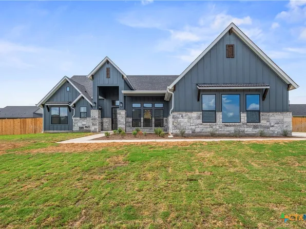 6775 Kings Mill Dr, Salado, TX 76571
