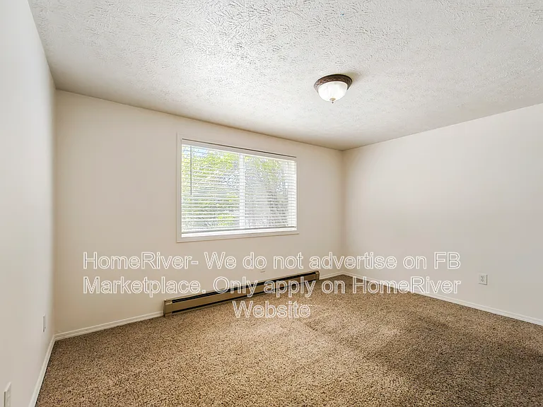 3221 S Regal St #1 — Photo 13