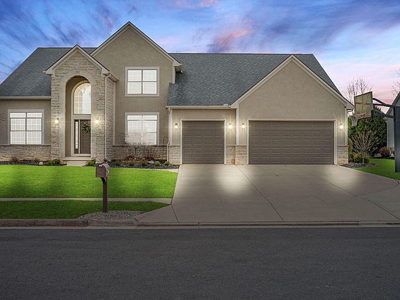 2nd image of 711 James Way