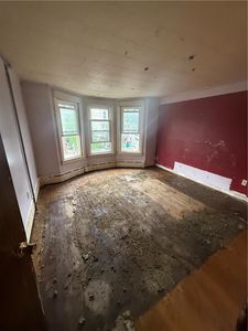 302 1/2 W Spruce St, Tamaqua, PA, 18252