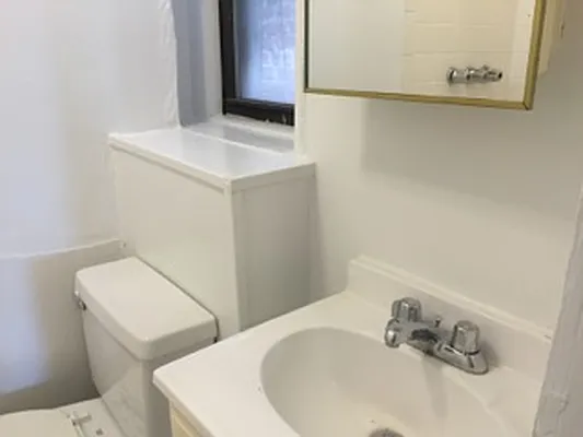 Rented by City Heights Realty | media 37