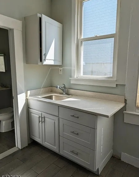 114 Littleton Ave #1 — Photo 8