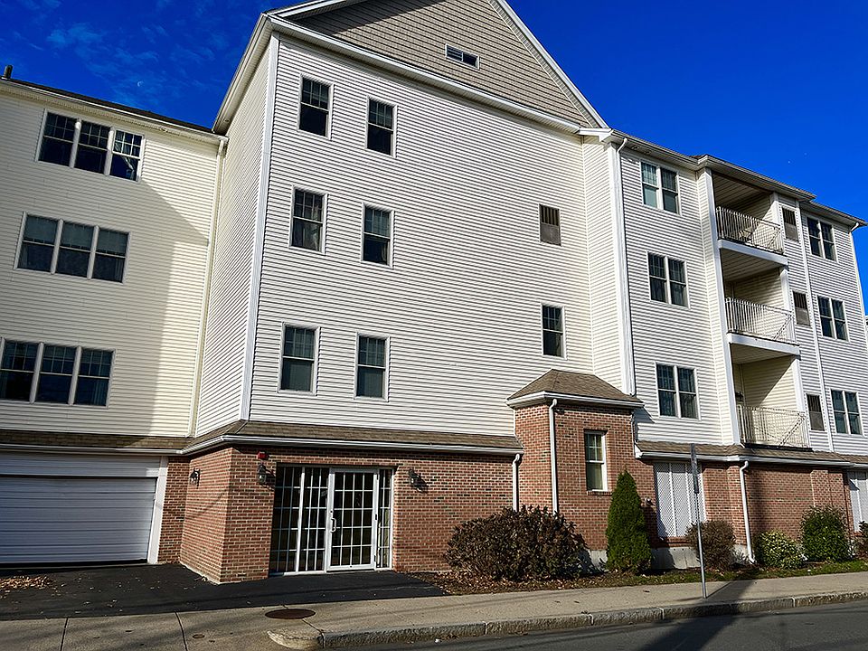 1st image of 51 Pearl St #102