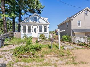 414 8th St, New Castle, DE 19720