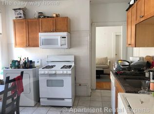 54 Portsmouth St #2B, Cambridge, MA 02141
