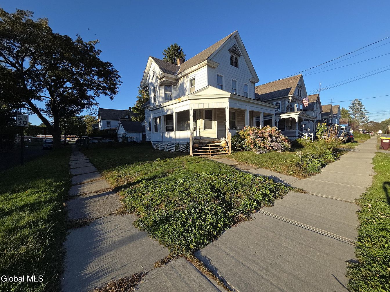 1st image of 47 Maple Street