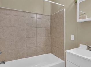 1613 Astor St #3, Calumet City, IL 60409