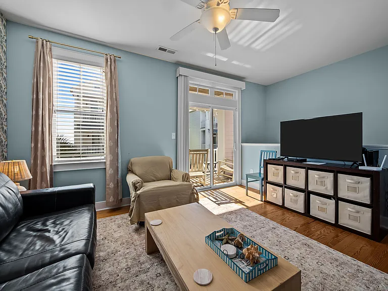 107 W Bogue Blvd #5 — Photo 24