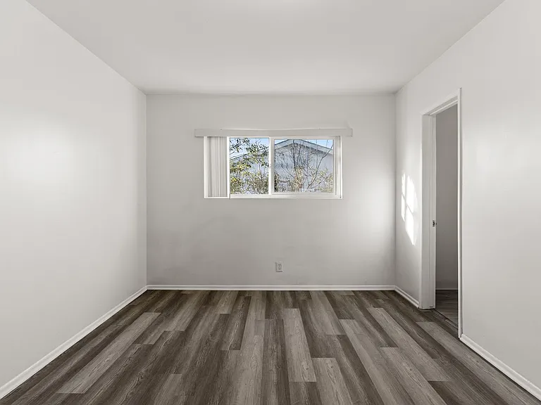 12602 Kensington Lane — Photo 16