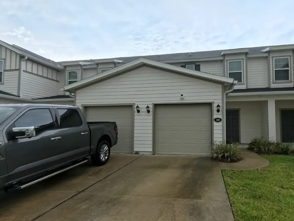 148 Great Star Ct