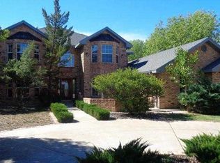 10 Granite Cir, Roswell, NM 88201