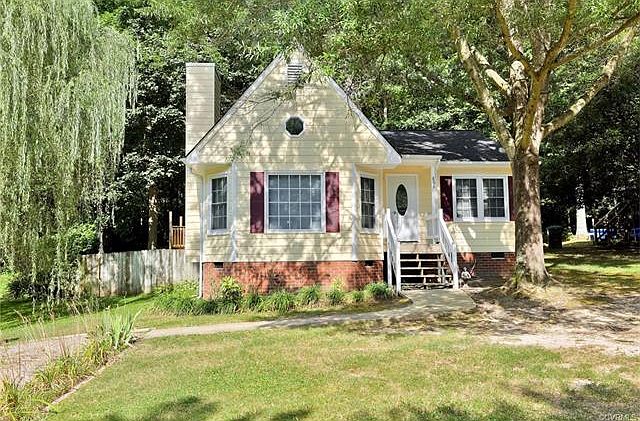 1st image of 803 Vickilee Ct