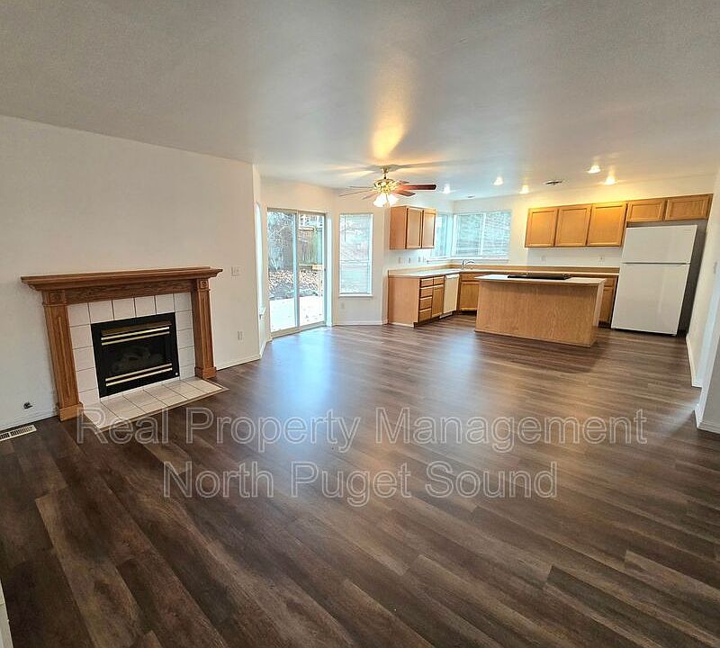 1st image of 5231 69th Dr NE