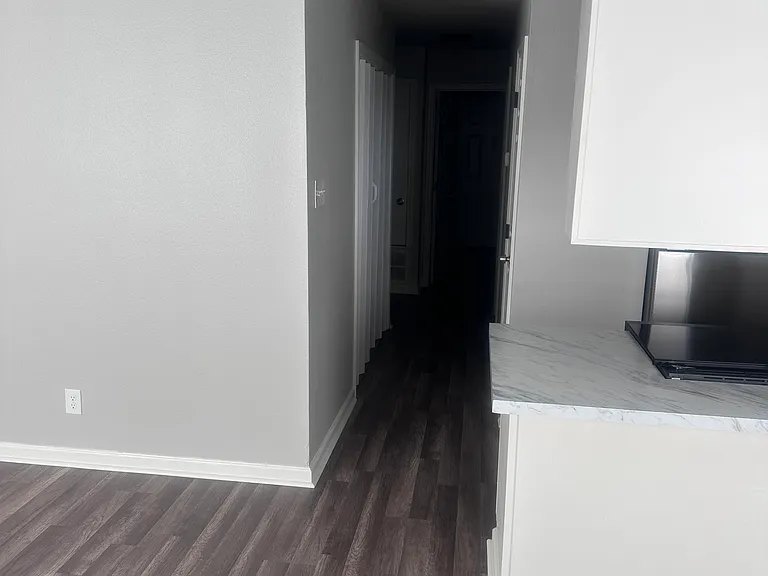 5013 Longview Dr — Photo 10