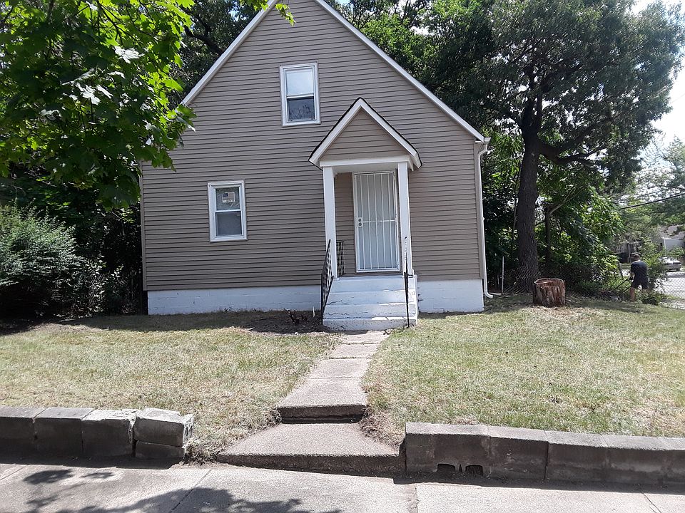 Front of house