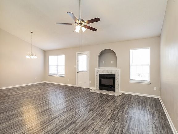 5th image of 3205 Forest Creek Ct