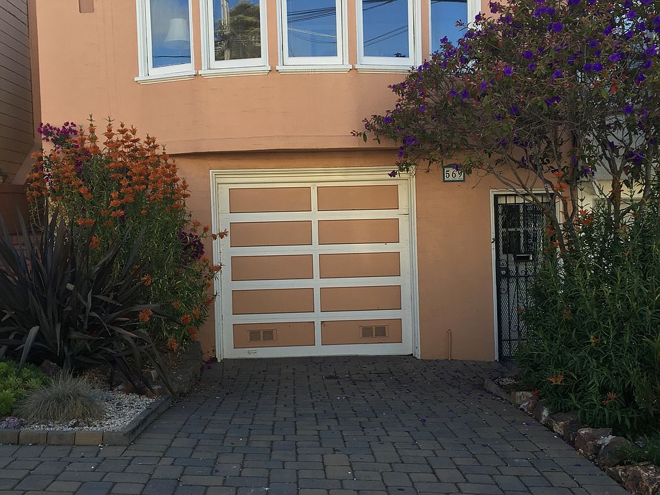 1st image of 569 Victoria St