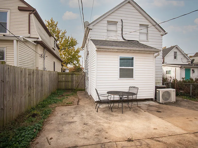 5441 Nagel Ave — Photo 17