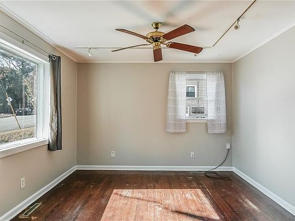 5th image of 3108 Hayden St