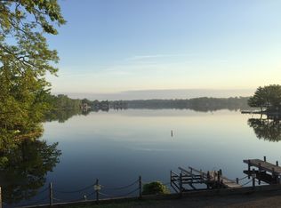 445 Heights Rd, Lake Orion, MI 48362