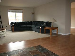512 SE 11th St, Battle Ground, WA 98604