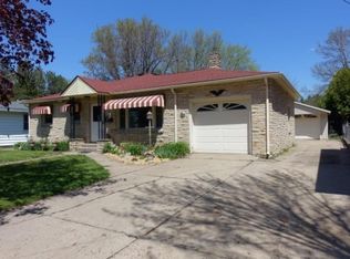 1016 6th Ave, Stevens Point, WI 54481