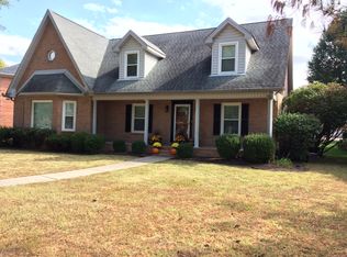 1445 Georgetown Ln, Murfreesboro, TN 37129