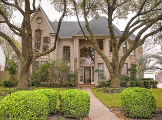 8407 Rockford Hall Dr, Spring, TX 77379